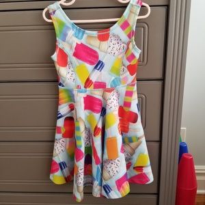 Girls dress